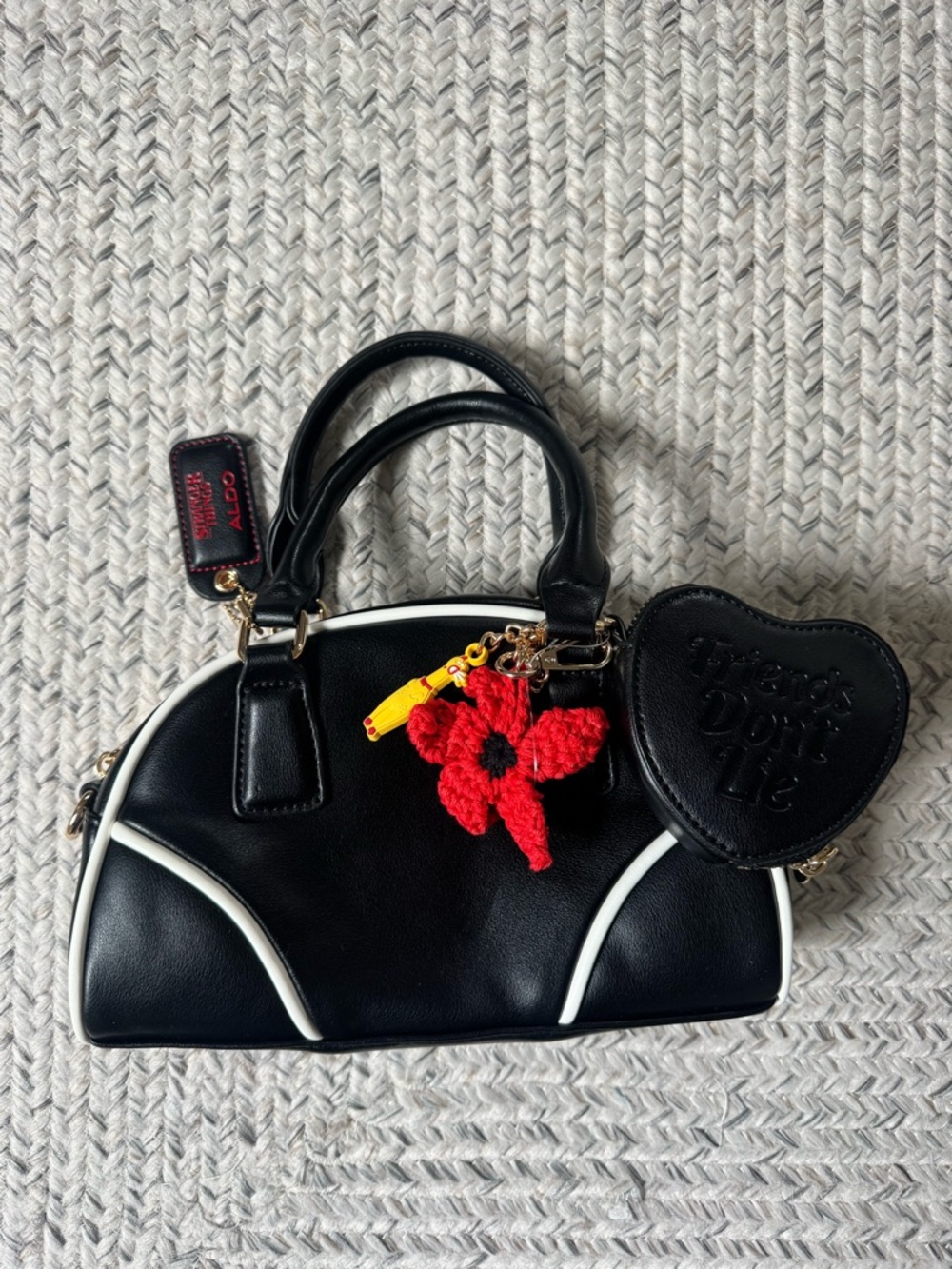 Stranger Things x Aldo Friendsdontlie Black Top-Handle Bag with dust bag